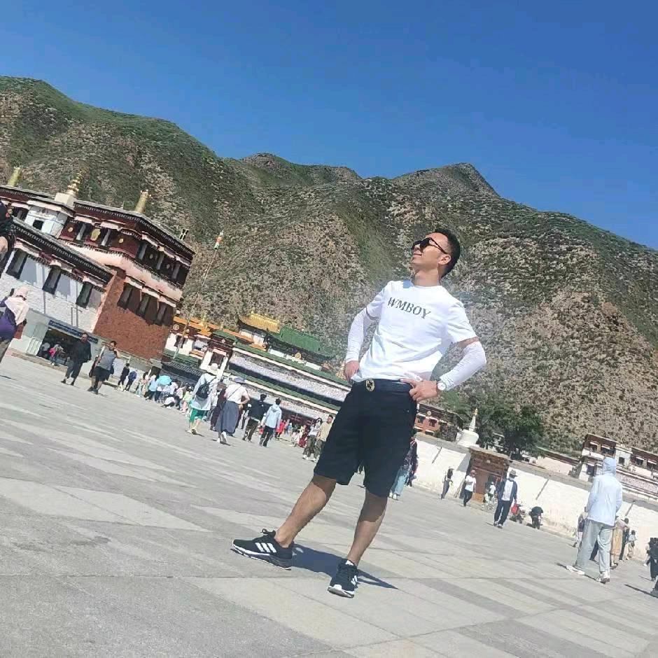 御美国际美发沙龙(妇幼保健院店)官方号