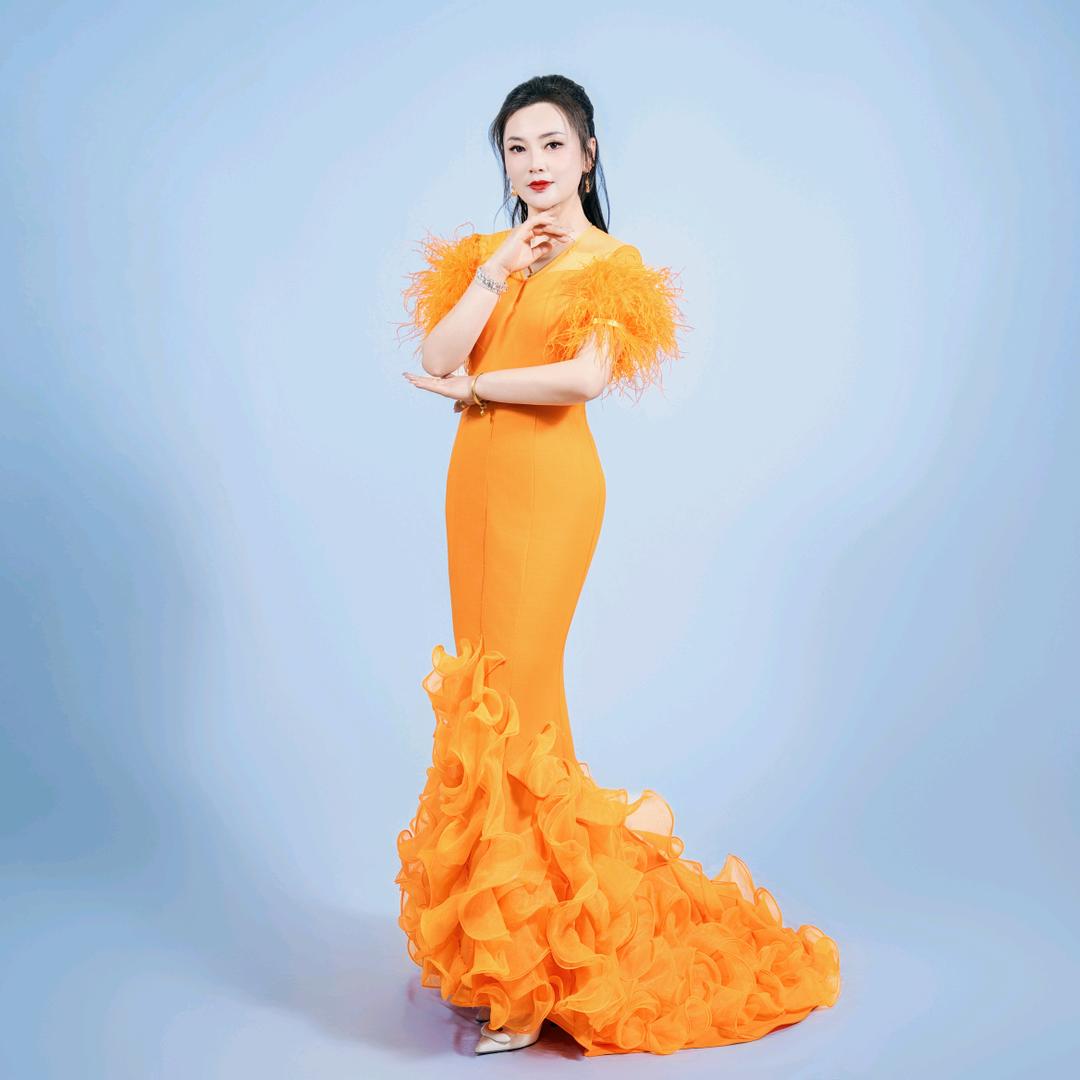 智慧与美丽的交织（爱拼才会尹）