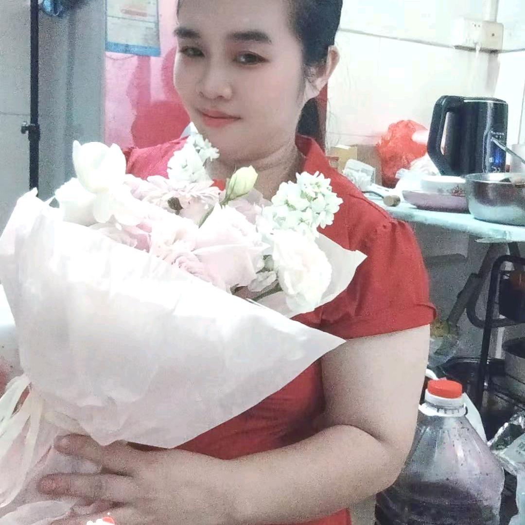 用户659981873477等爱的玫瑰