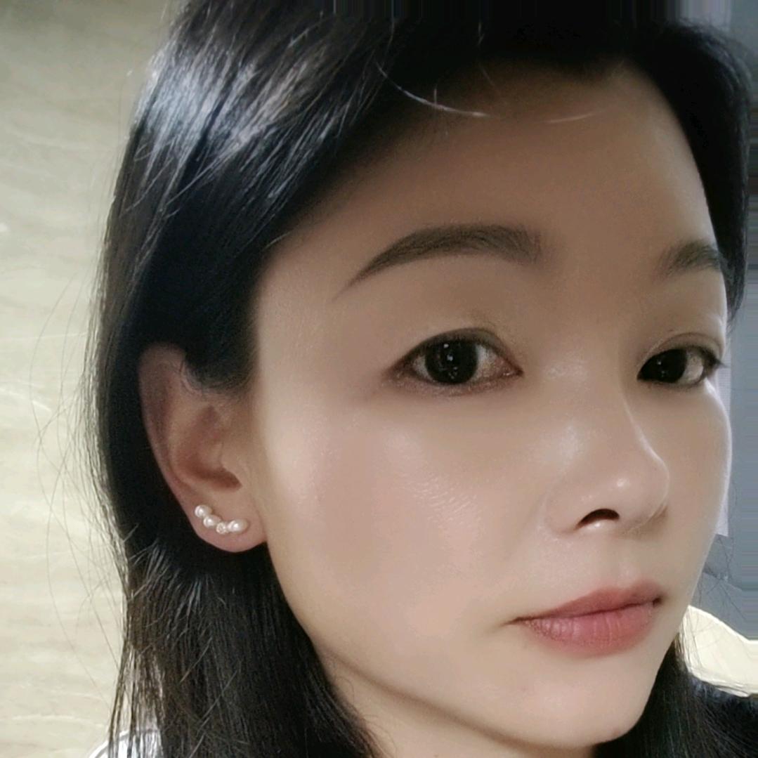 浅浅笑☀️