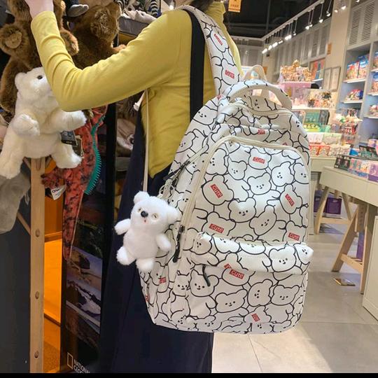 两只懒猫的包铺