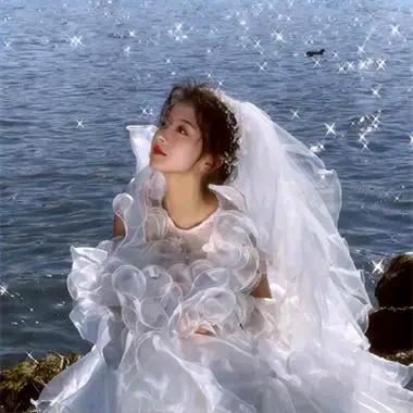 浓妆