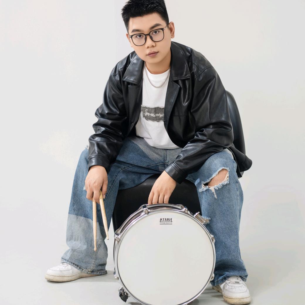 安顺小羽毛艺术培训学校-架子鼓天海老师