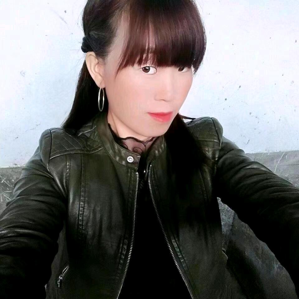 你不坚强 谁懂你不易