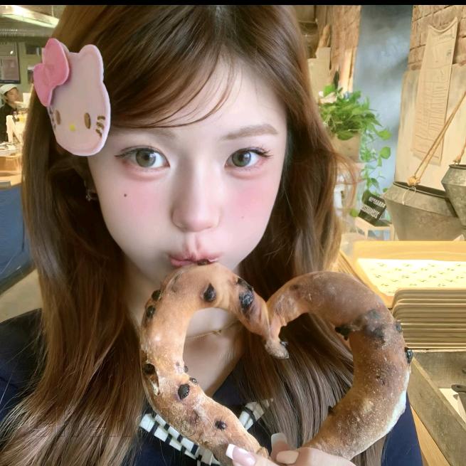 ✨小美💕✨oᐝ