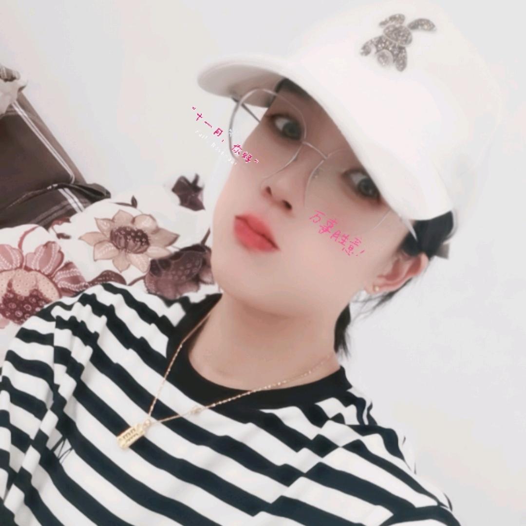 小眼睛