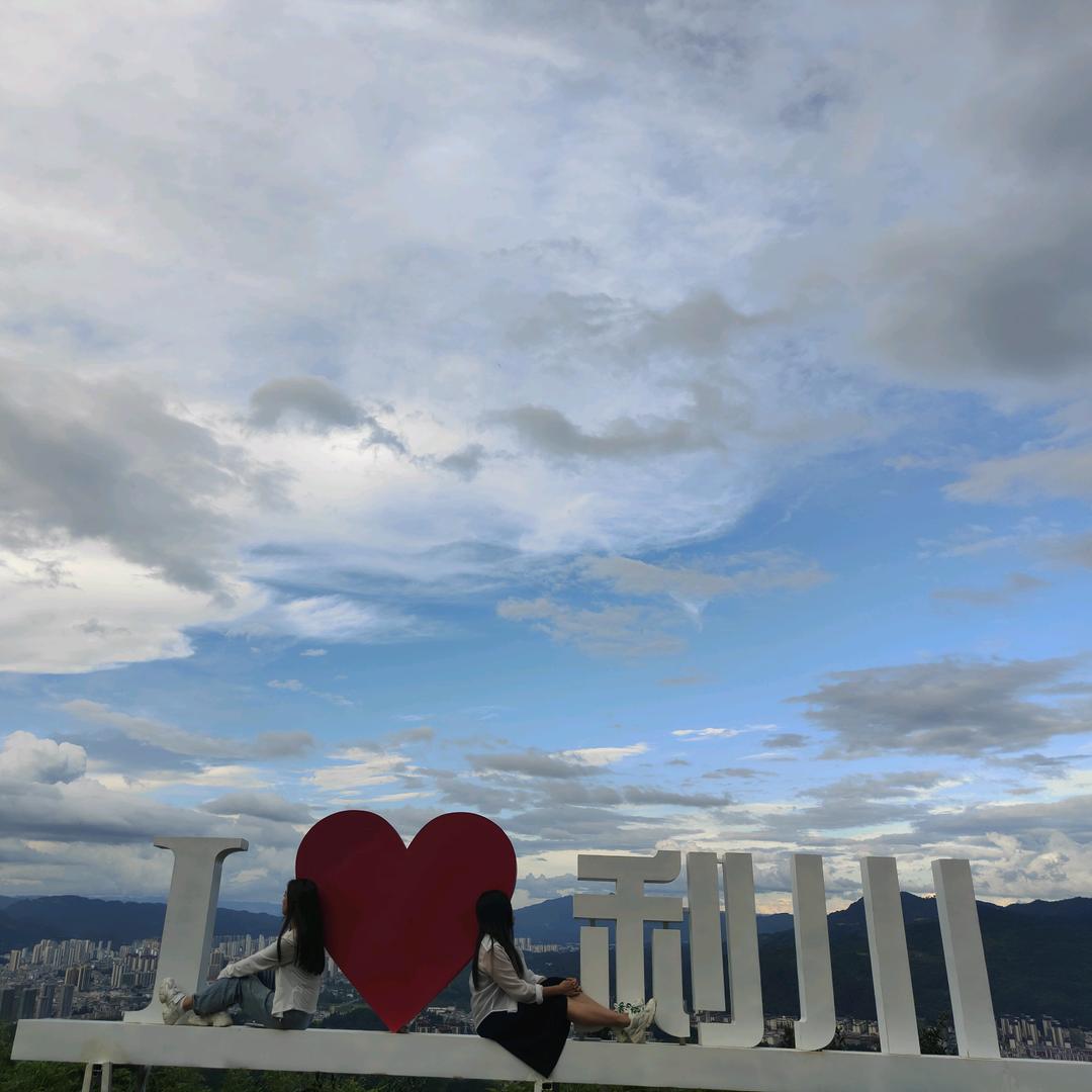 弹棉花的小花😜