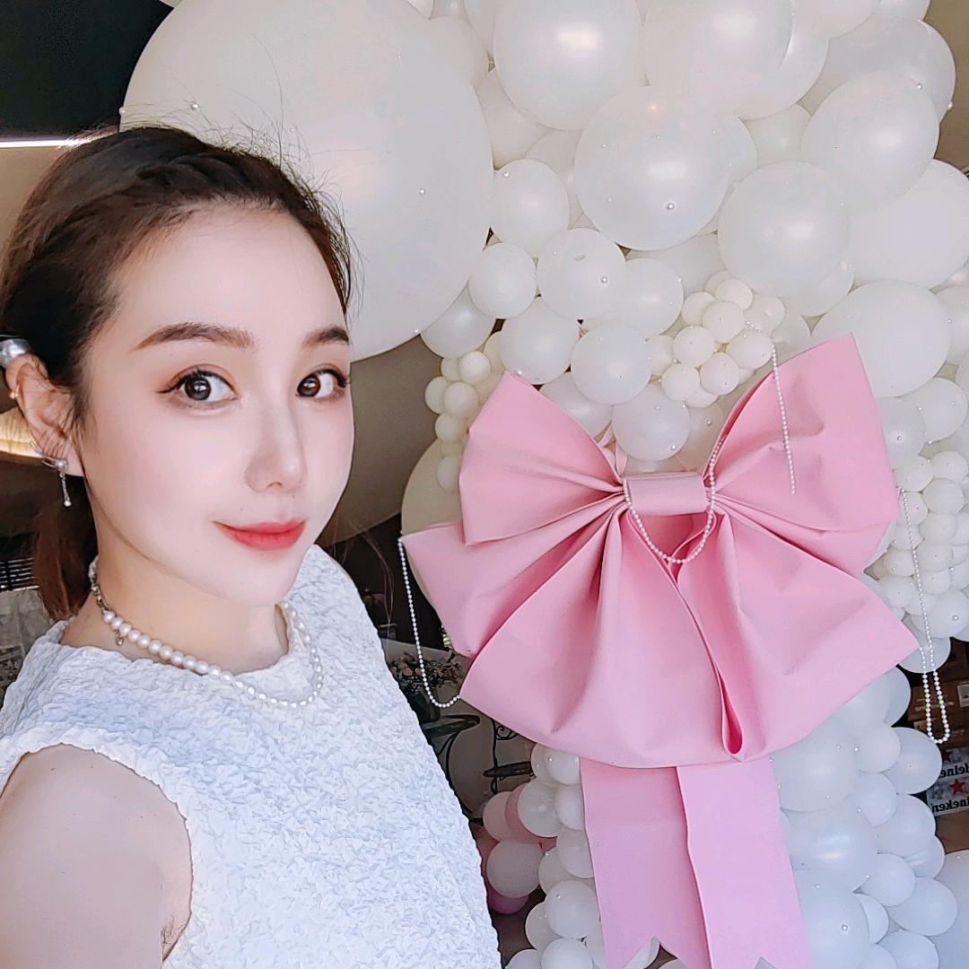 瑞安飞云宏利排档老板娘
