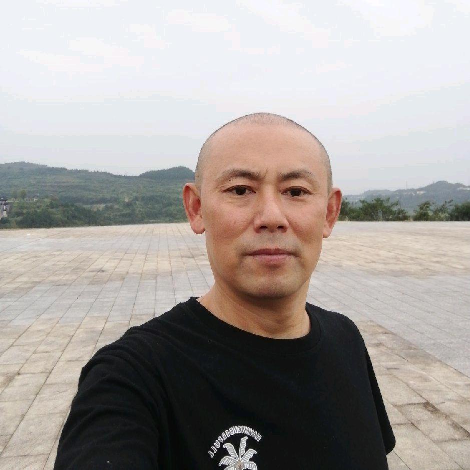罗玺明