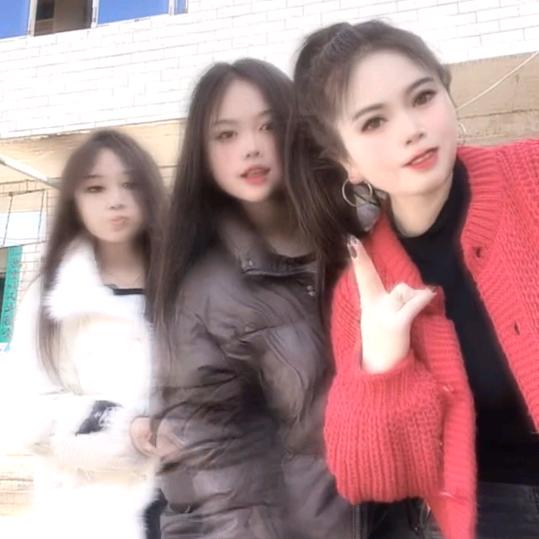 等风与云吻别^0^