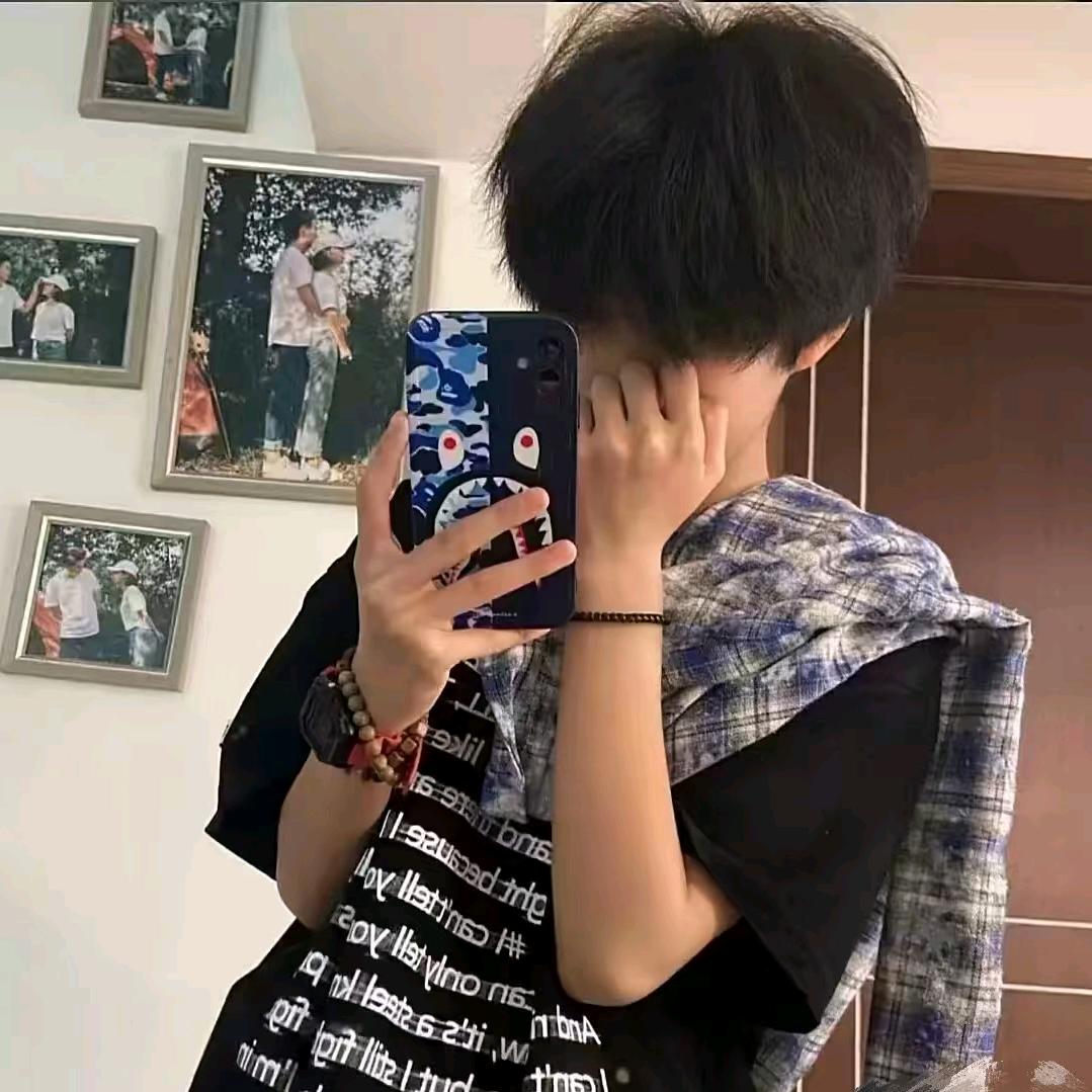 忧郁小可乐.⚜️