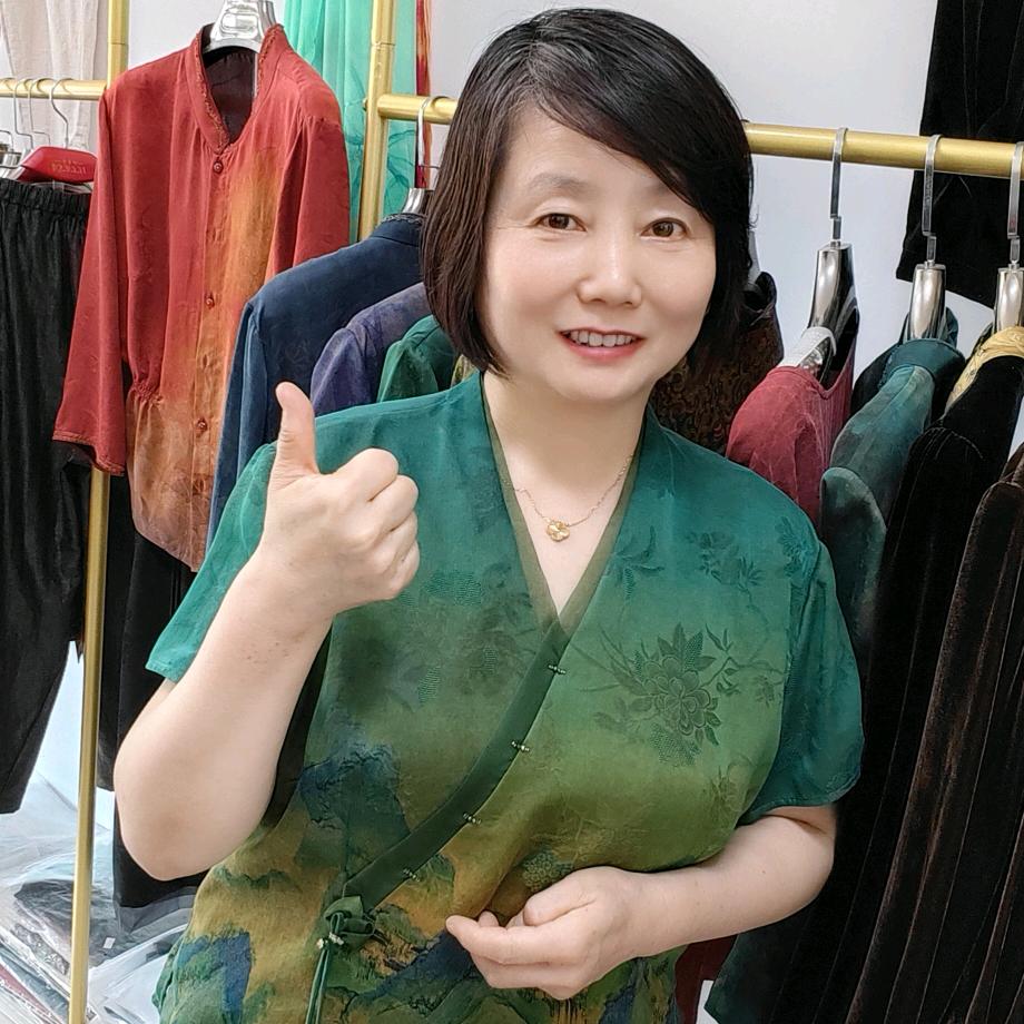 陵城区羊绒衫李君