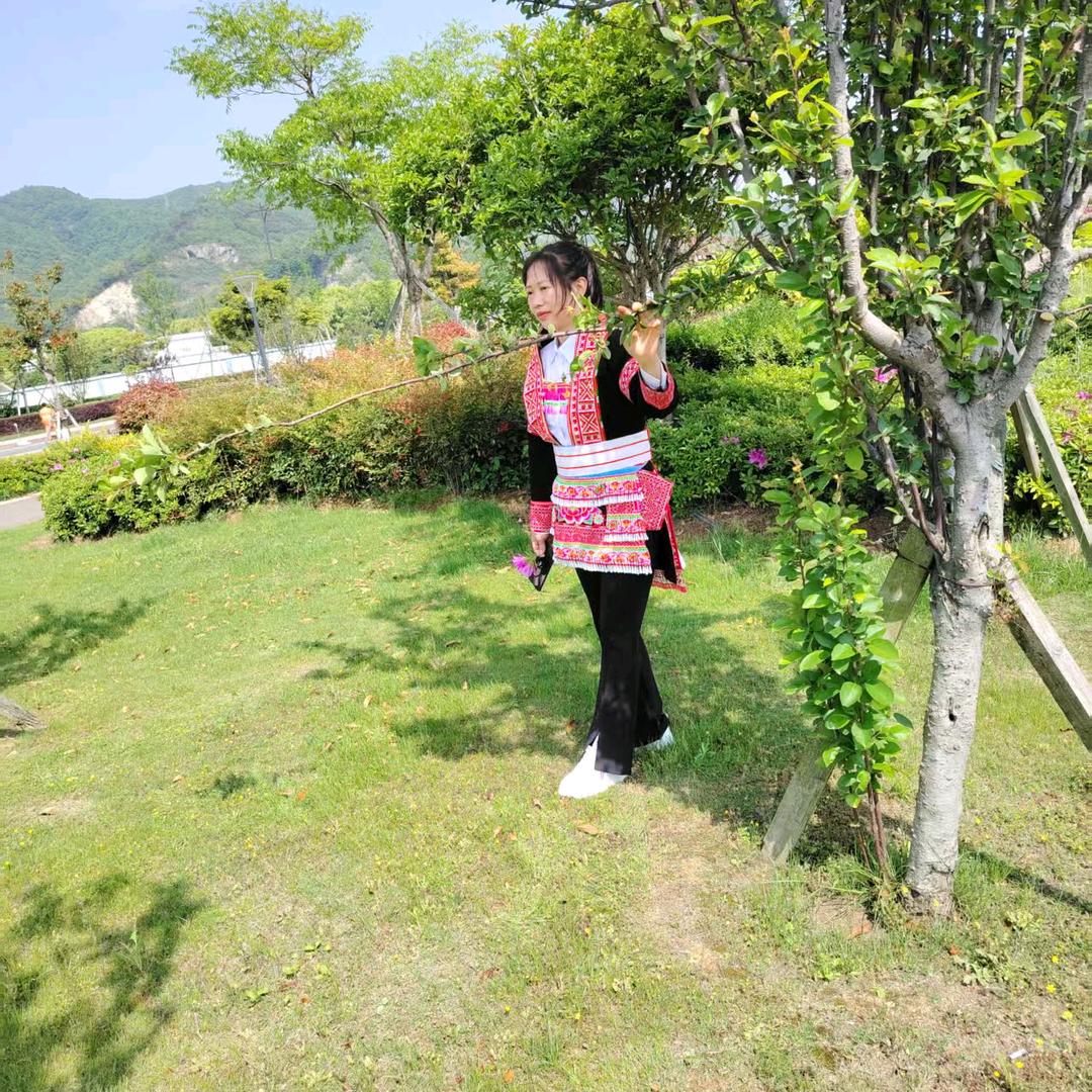 ✿✿笑容(de忧伤✿✿