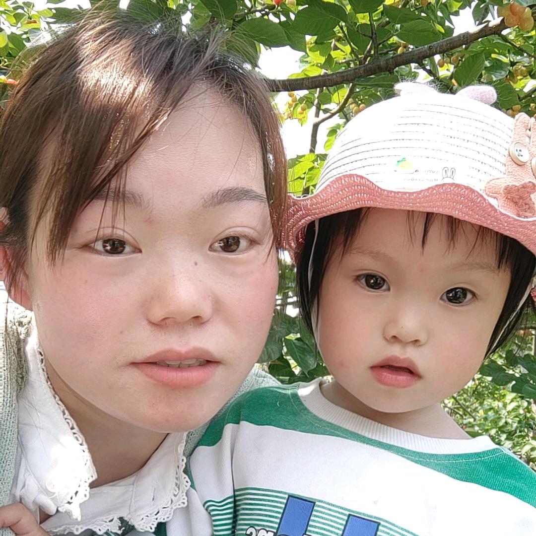 语瞳妈妈要努力