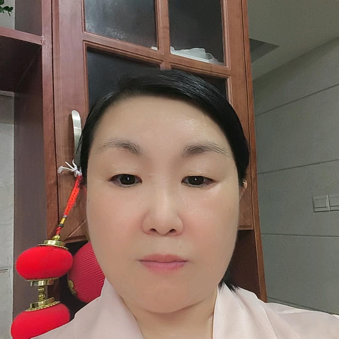 陈姐首播晚21:10