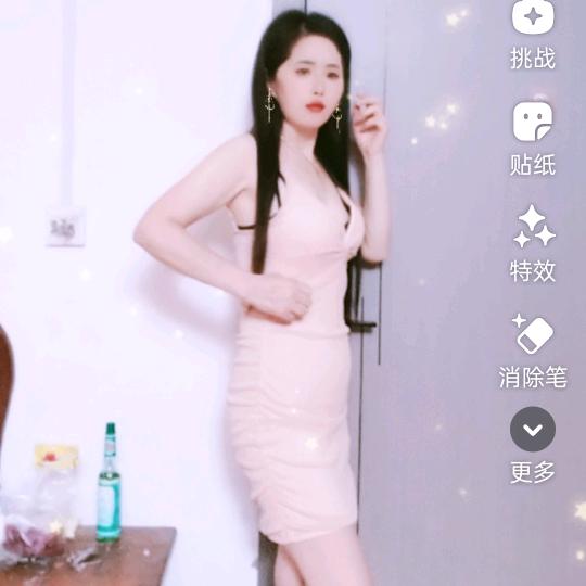 肉肉（依一）