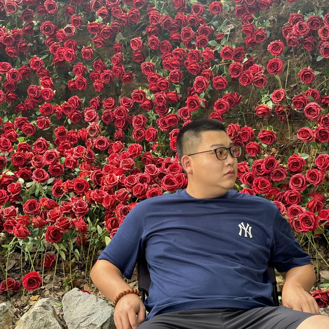 小陈。