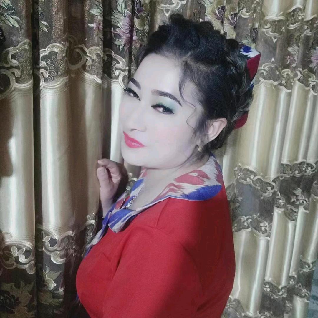 爱就爱不爱就拜