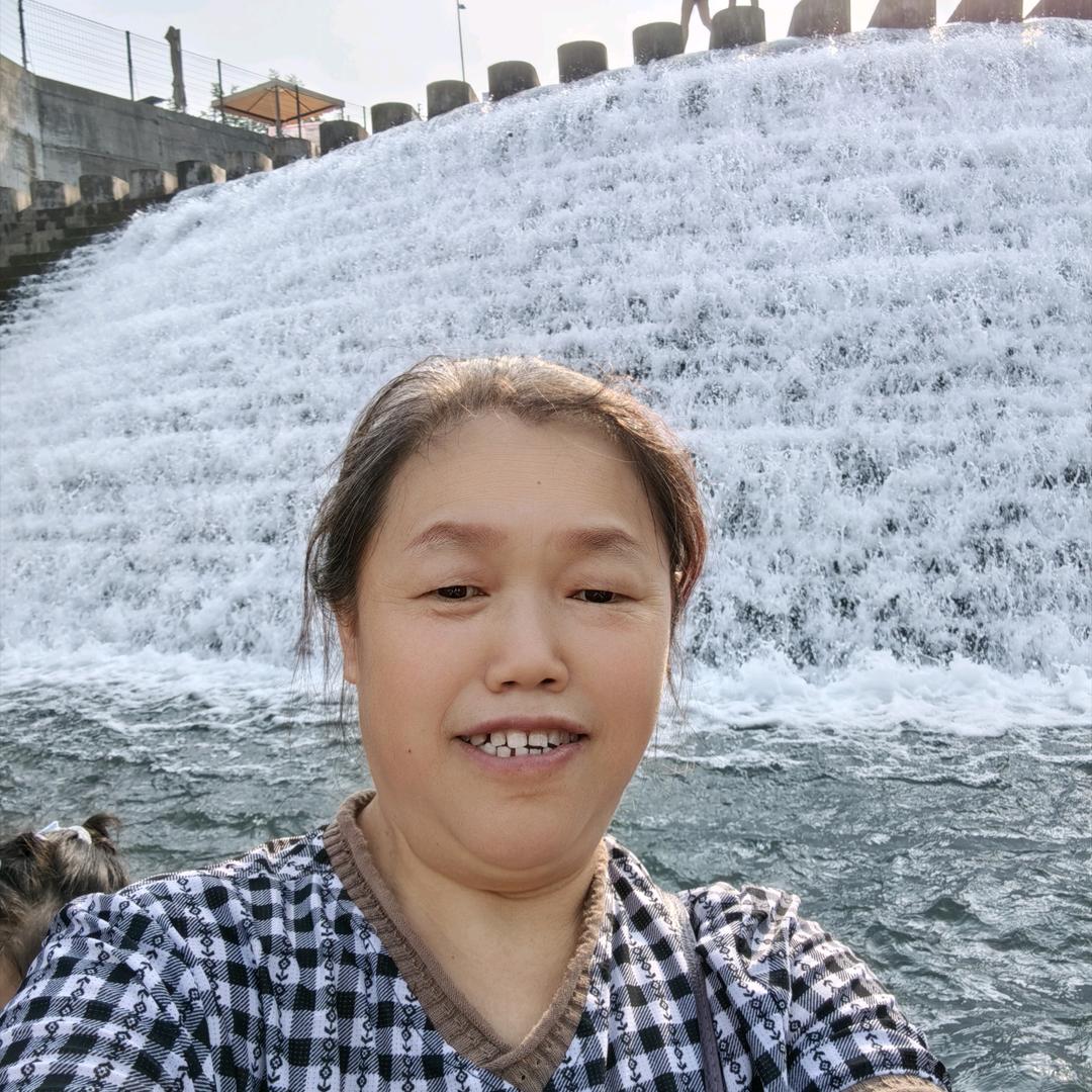 王女士