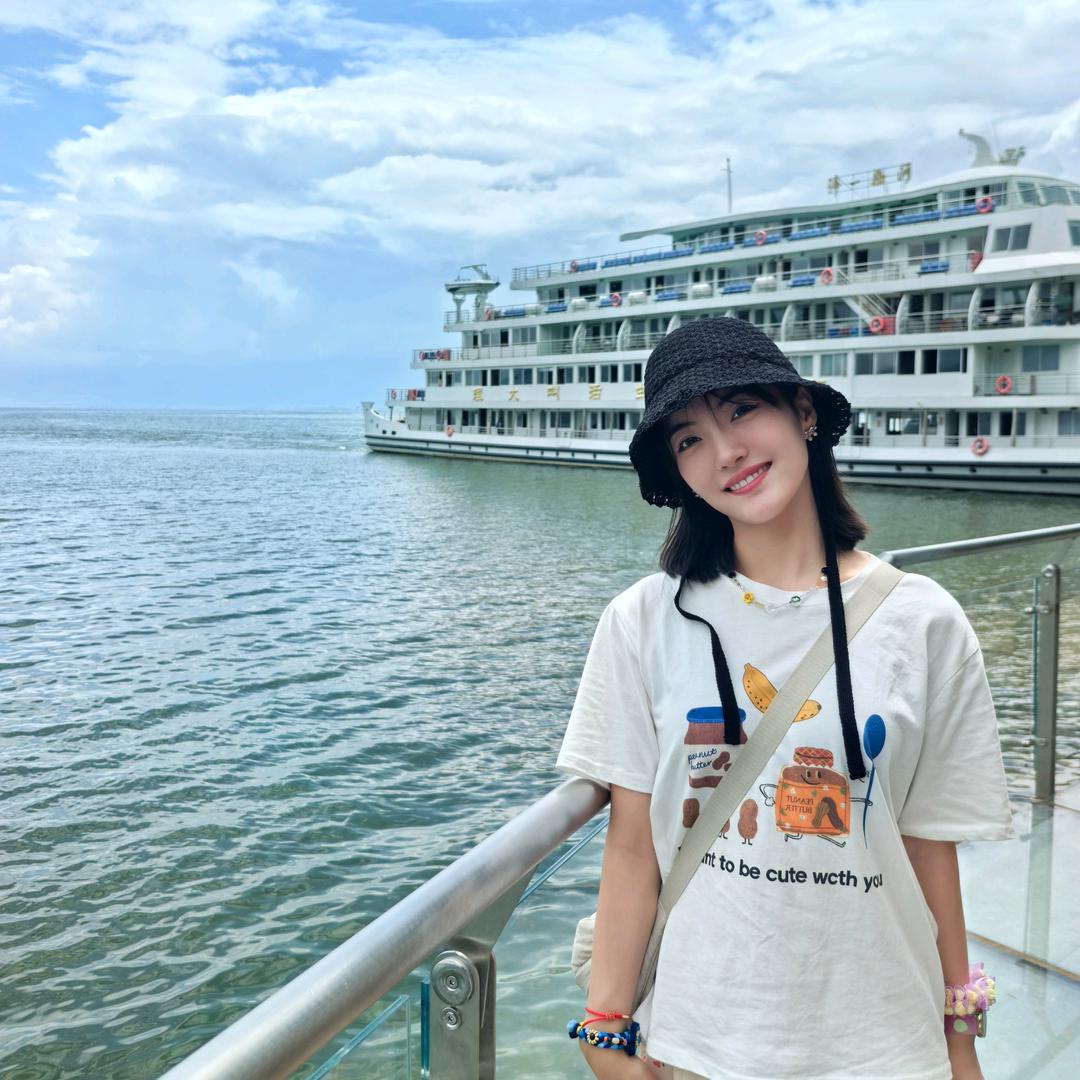 🎈 任旭虹
