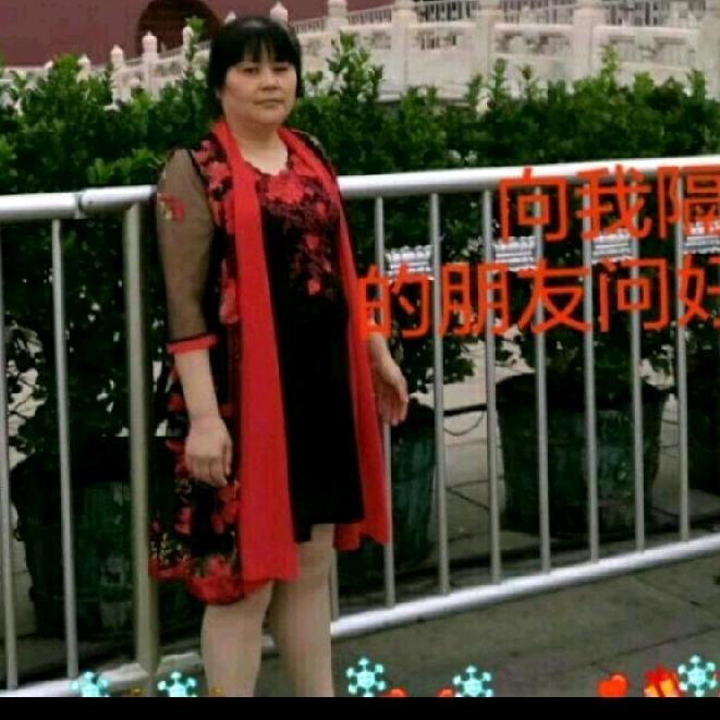 凌笪街建凤服饰