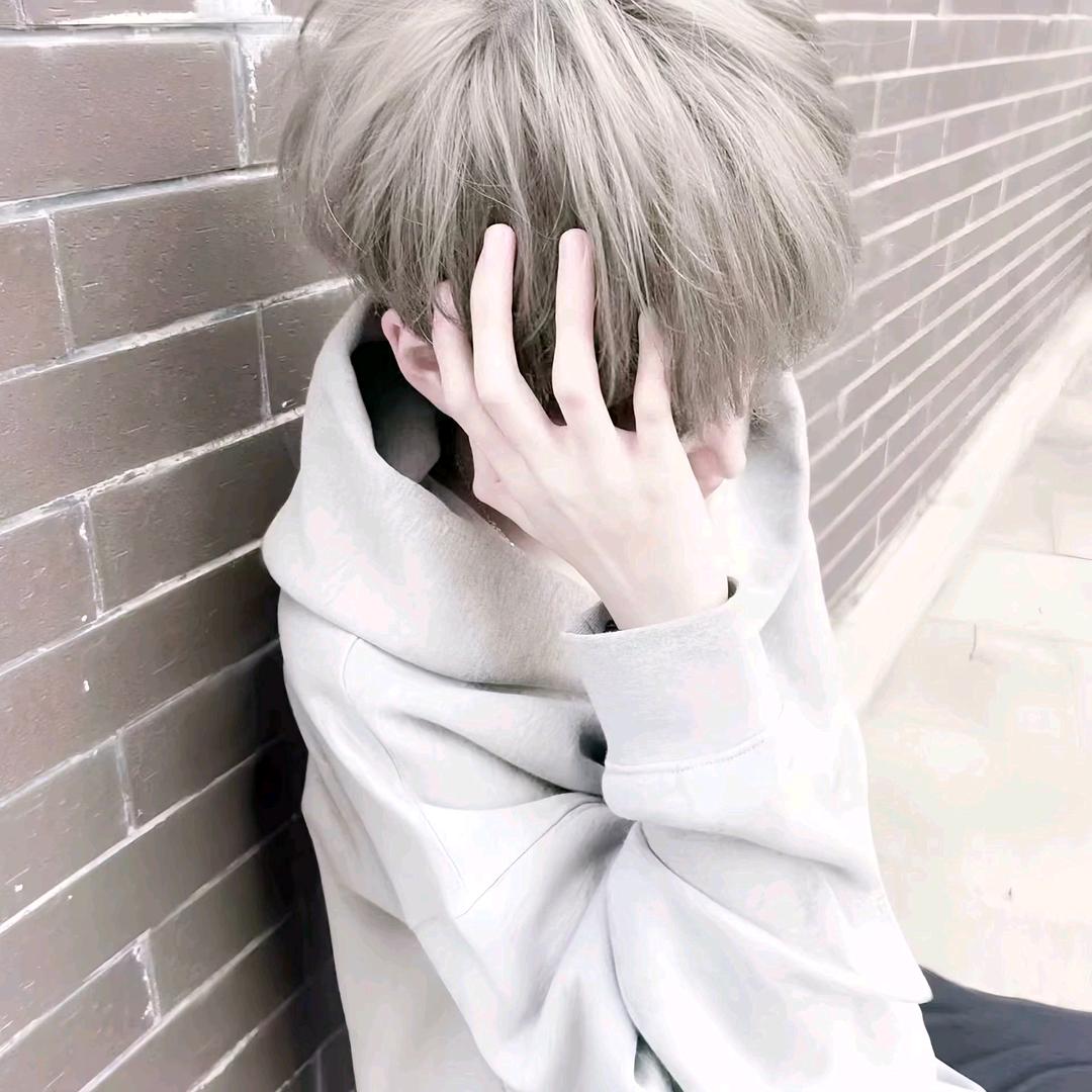 记恨^