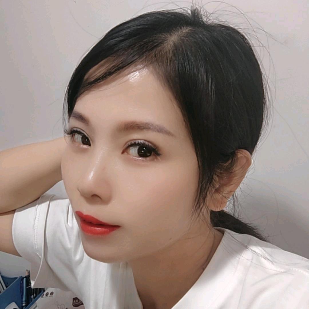 罗小玲玲
