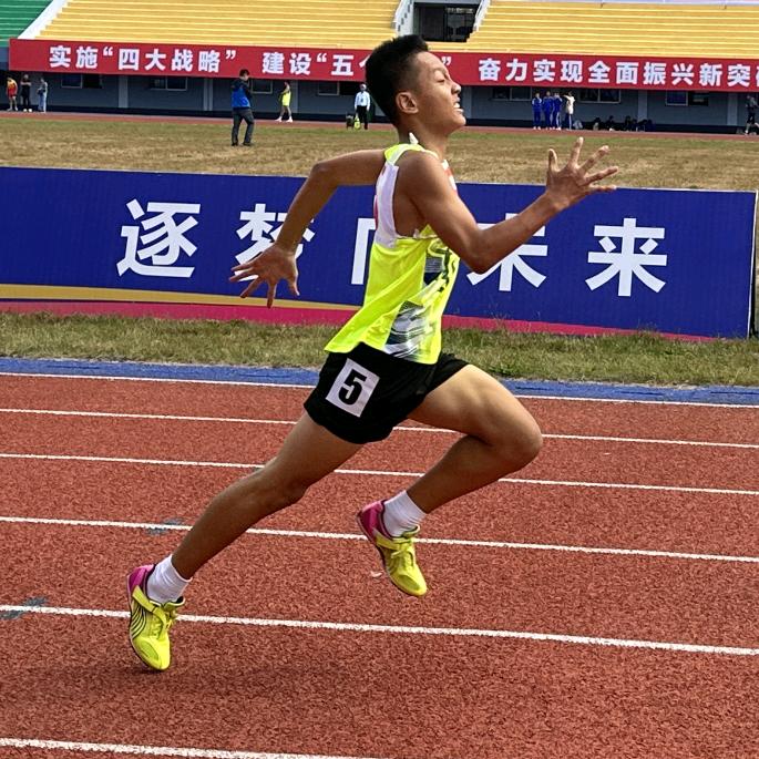 本钢板材炼钢人