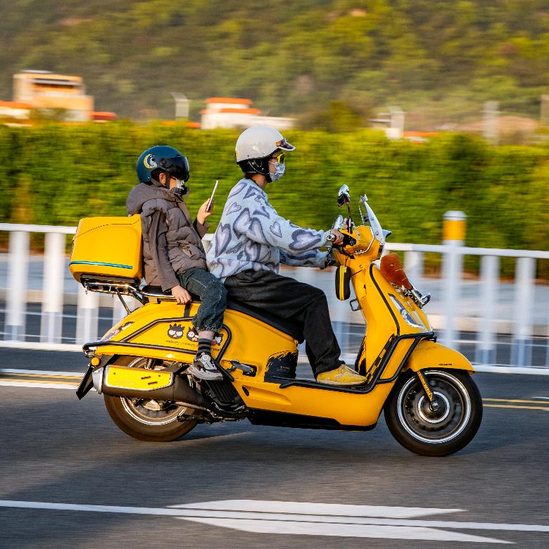 想当富婆的包妈