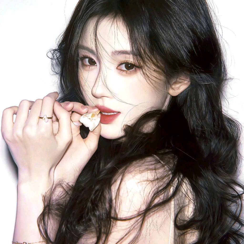 小汐瑶呀