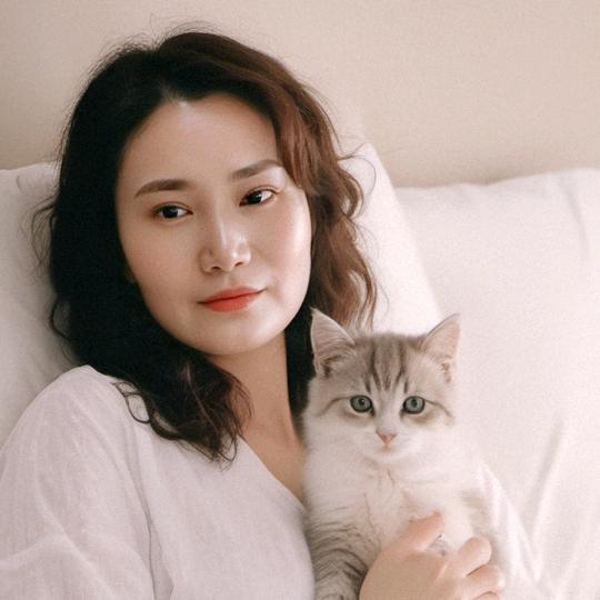 傅贵蓉华