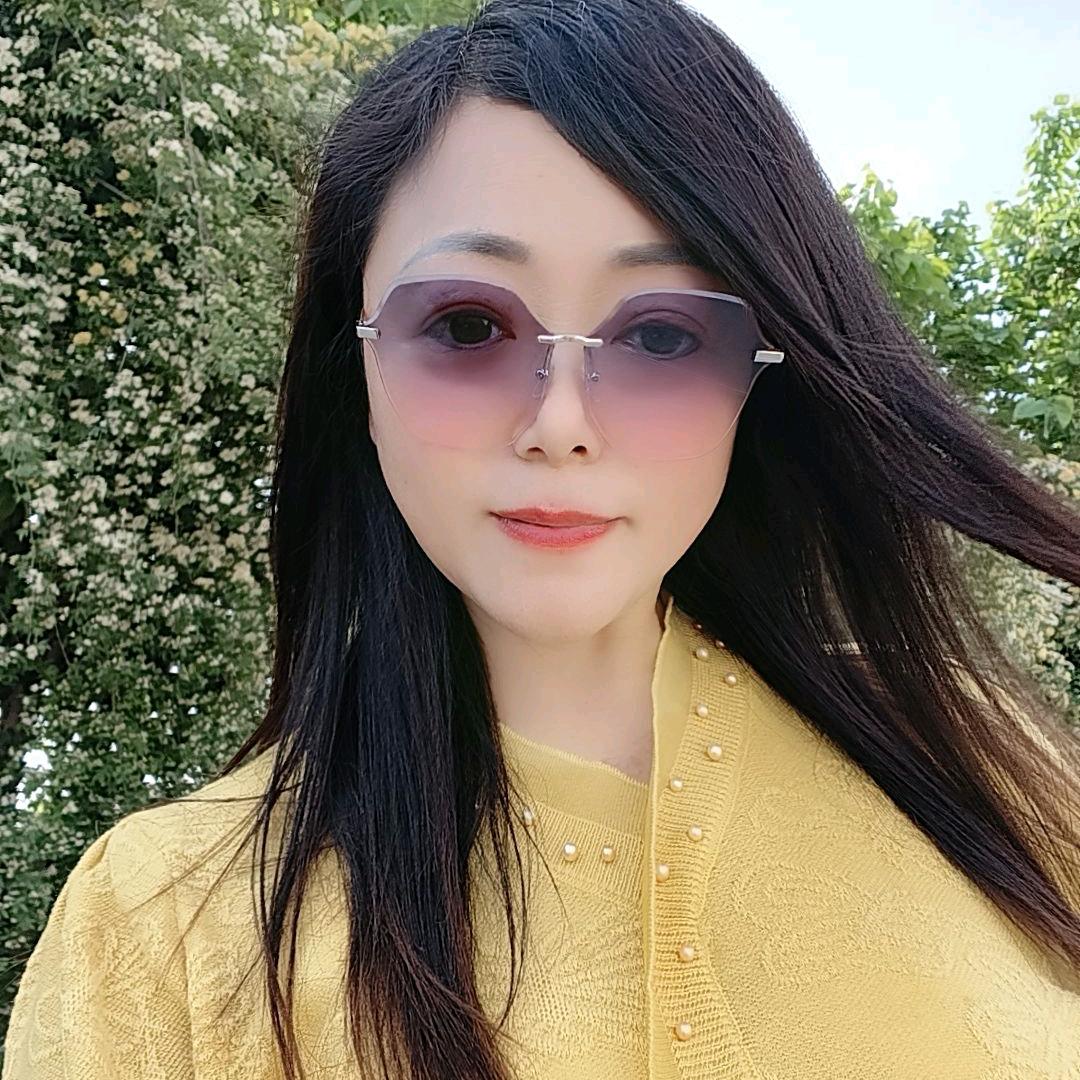 霞姐
