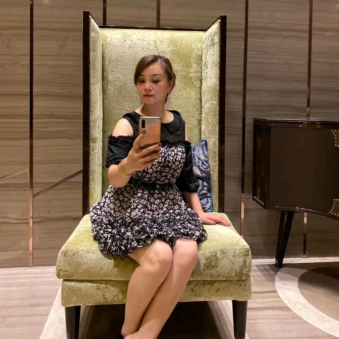 巴南杨二妹摊摊鲜卤