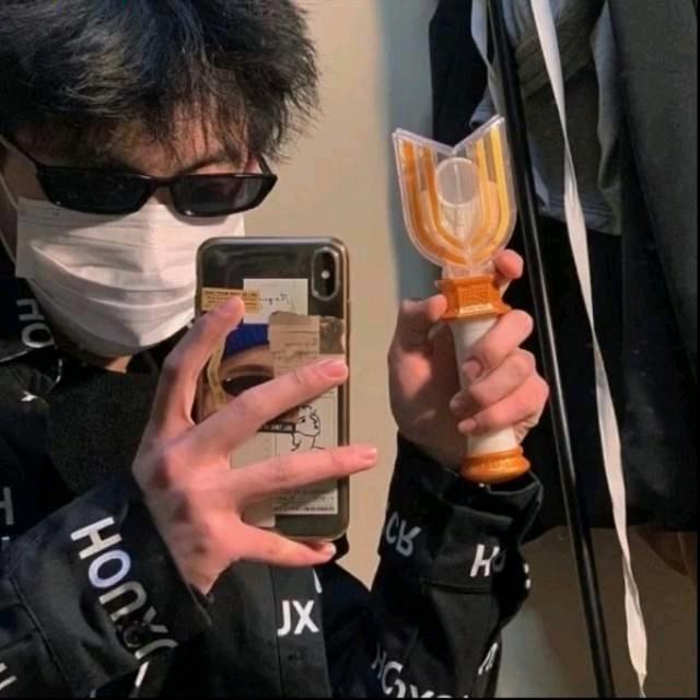 设计师薯条🍟.