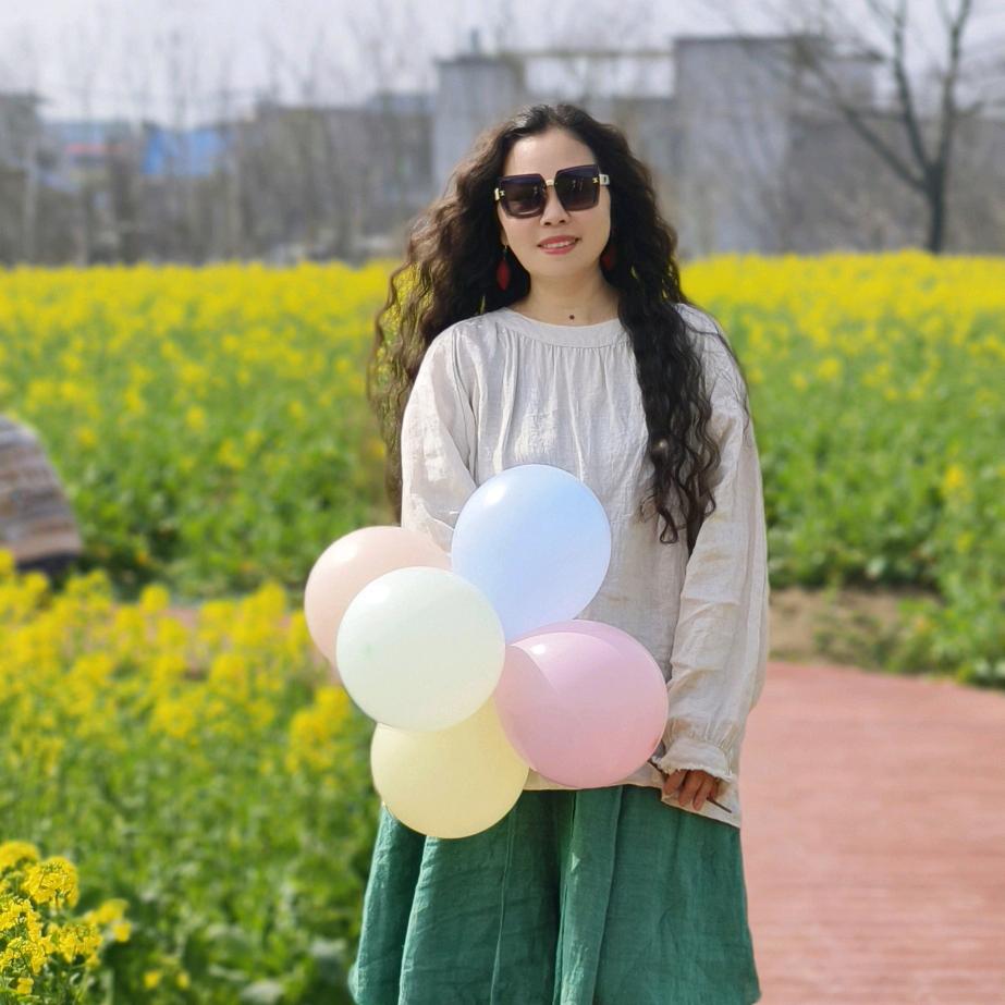 放风筝（一楼小院）