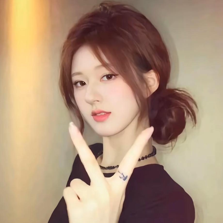 她不知君意.