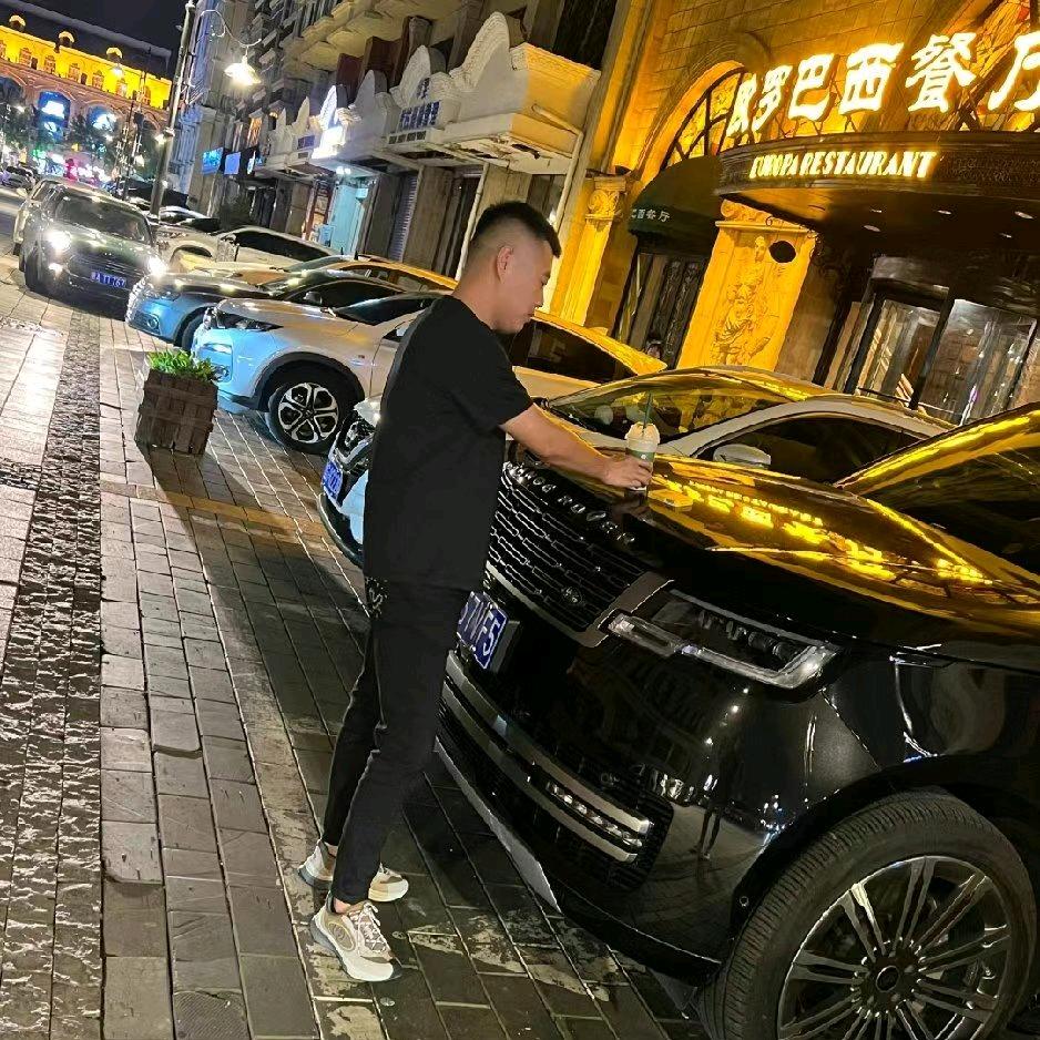 山河轻奢男装