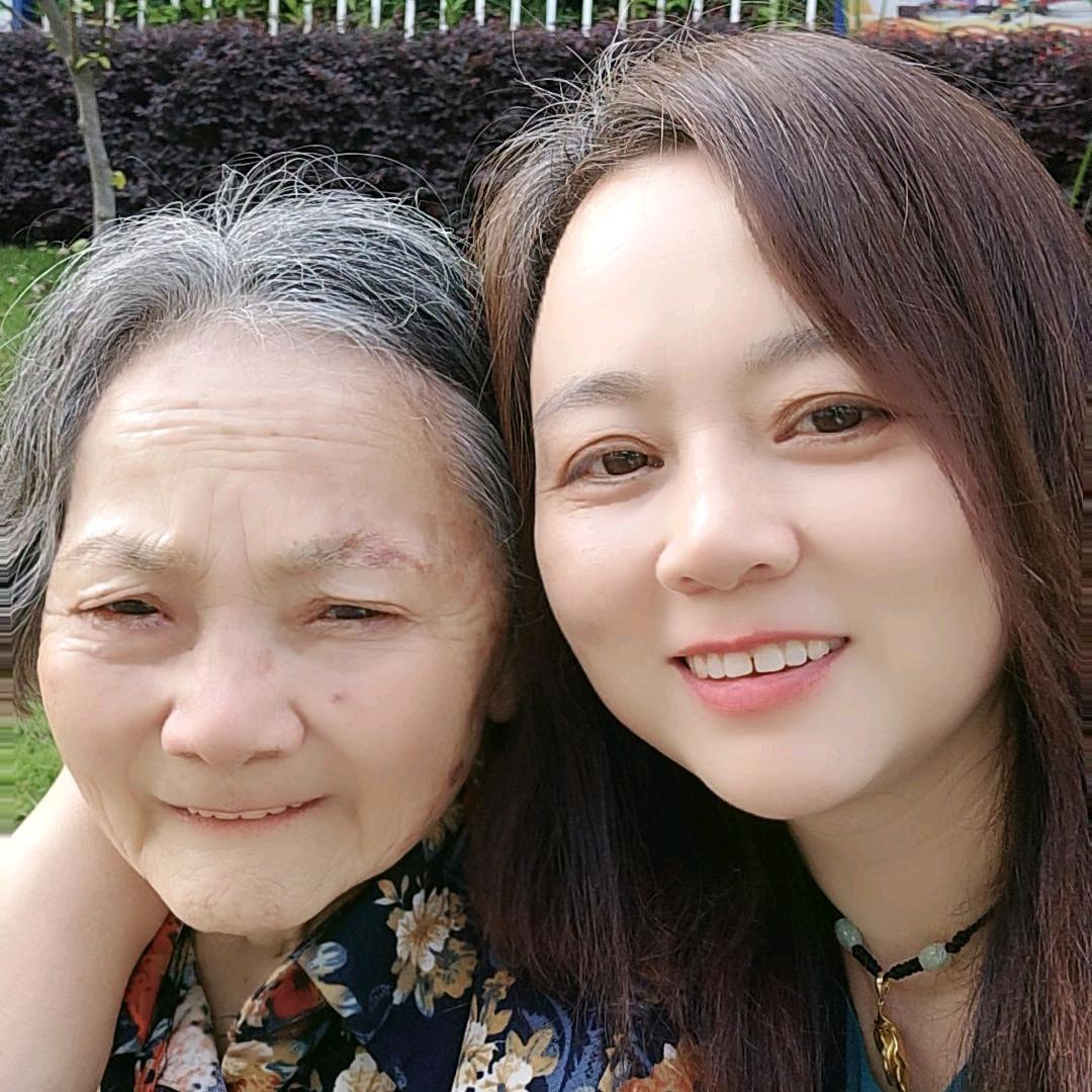 巜重庆李幺妹》《正》