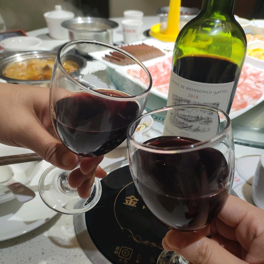 🎀烈酒敬余生🎀