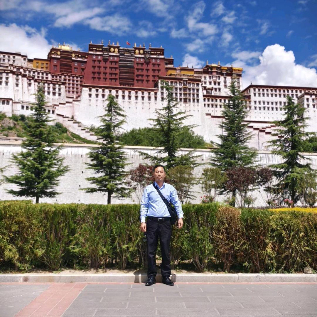 胡哥《旅行记》