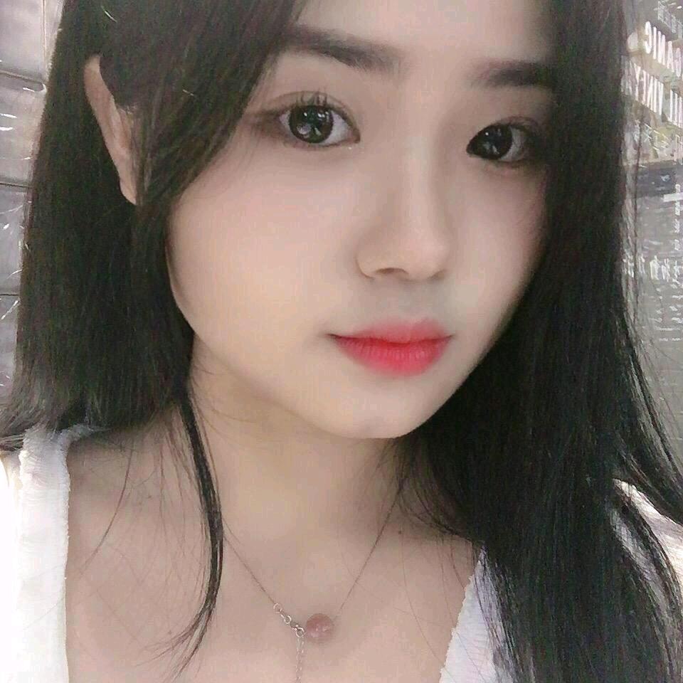 正直奶帕妹（小酒窝）