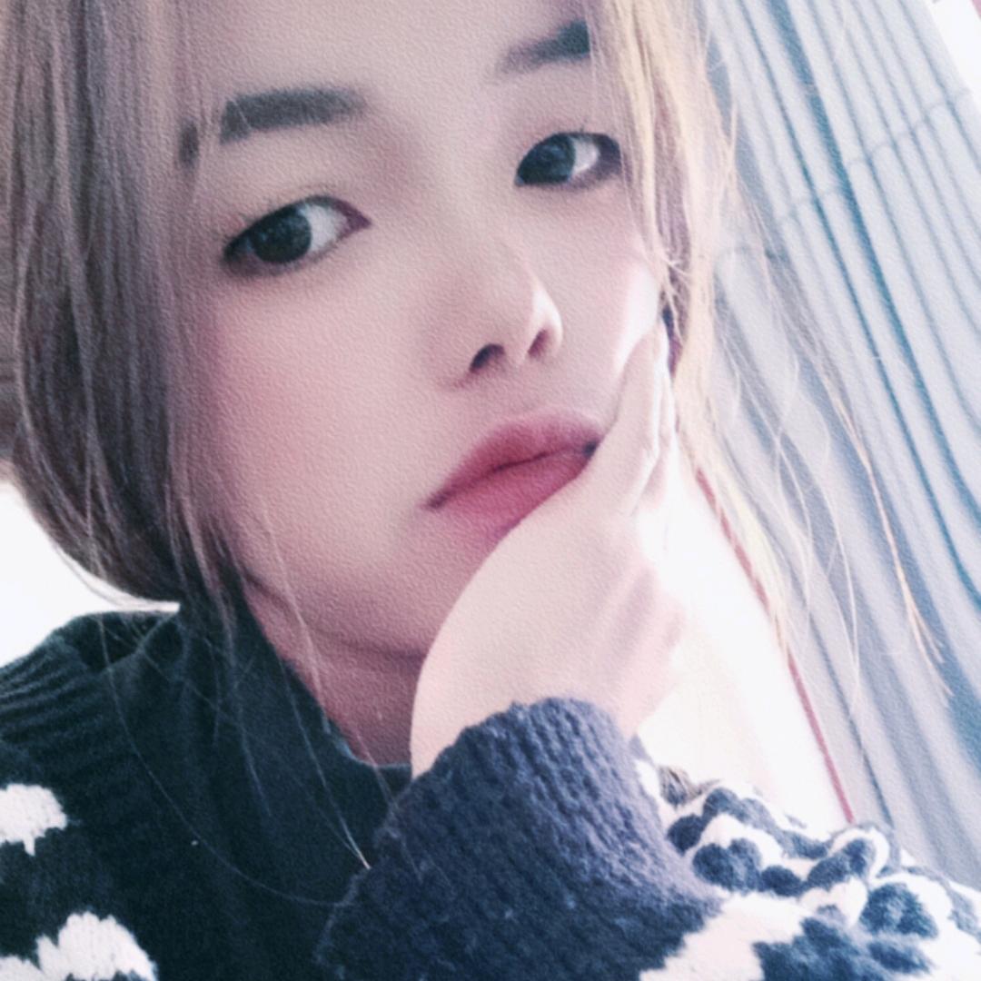 @赵七七