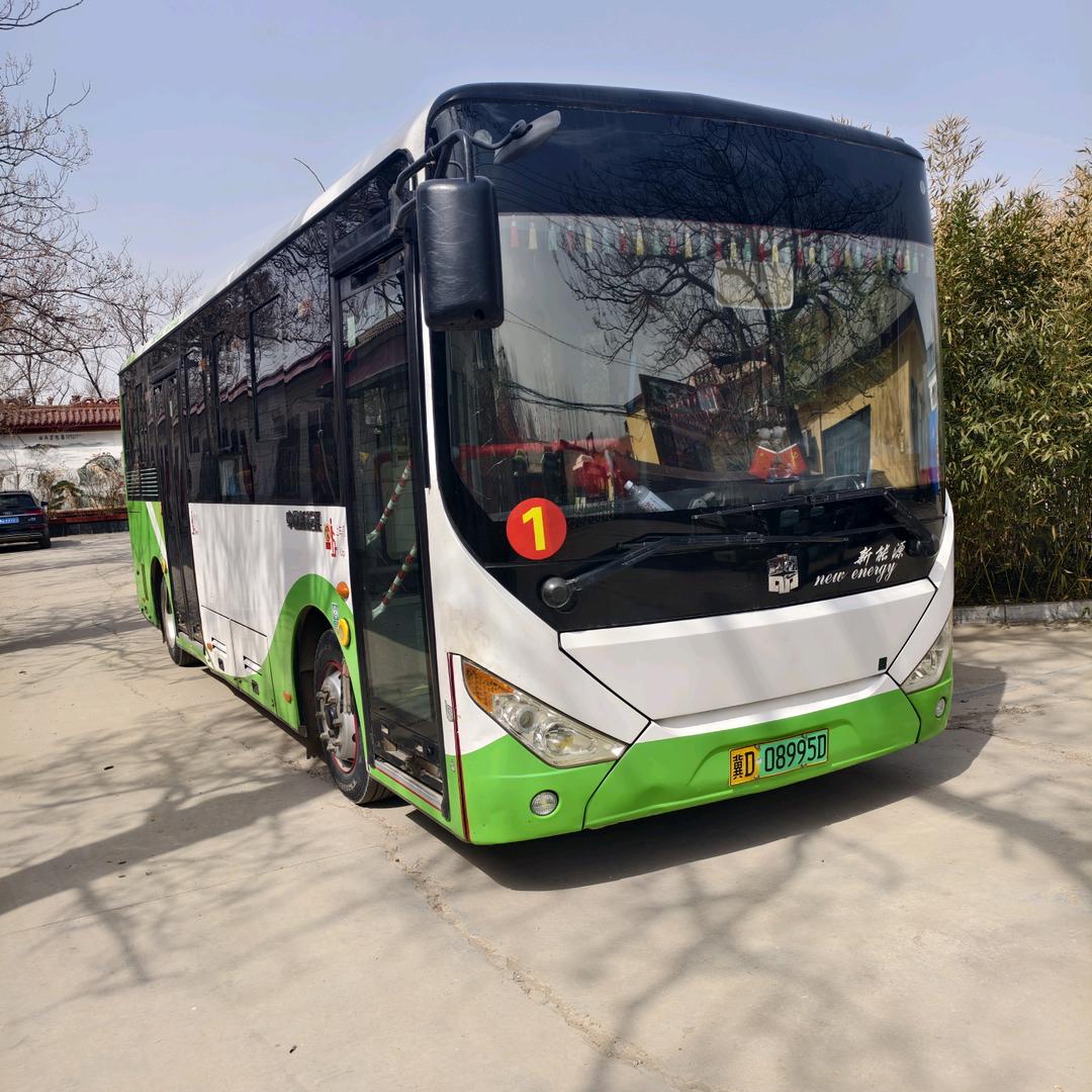 魏县公交车丫头