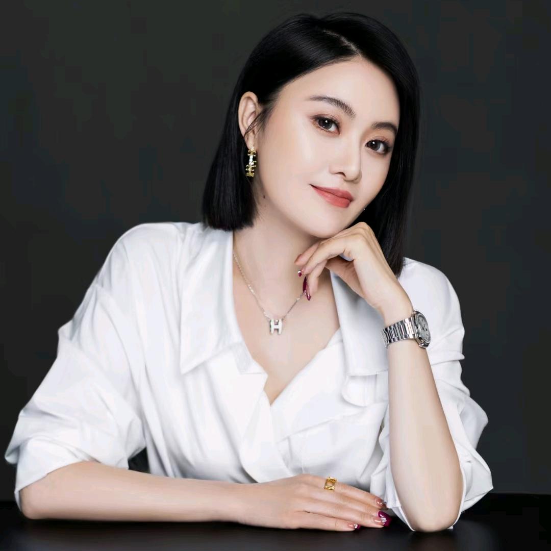 吕艺瓷