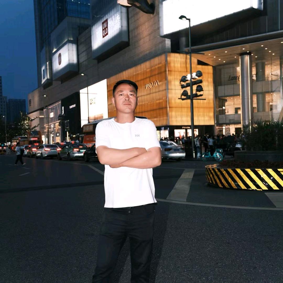 像梦一样自由火箭球迷