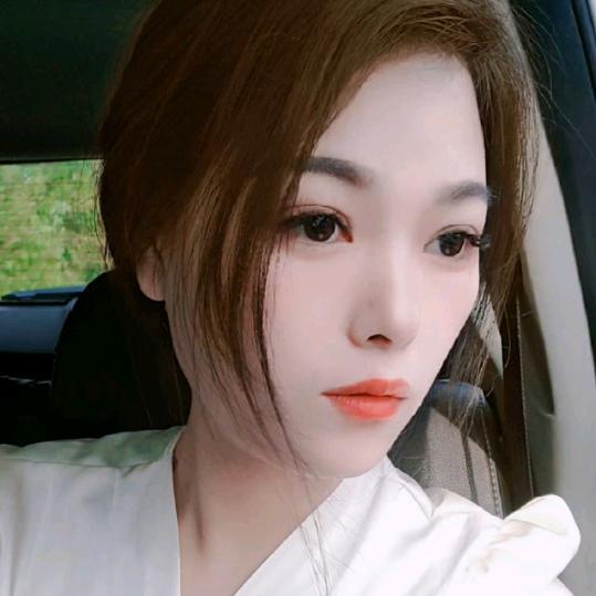 一个小可爱😊