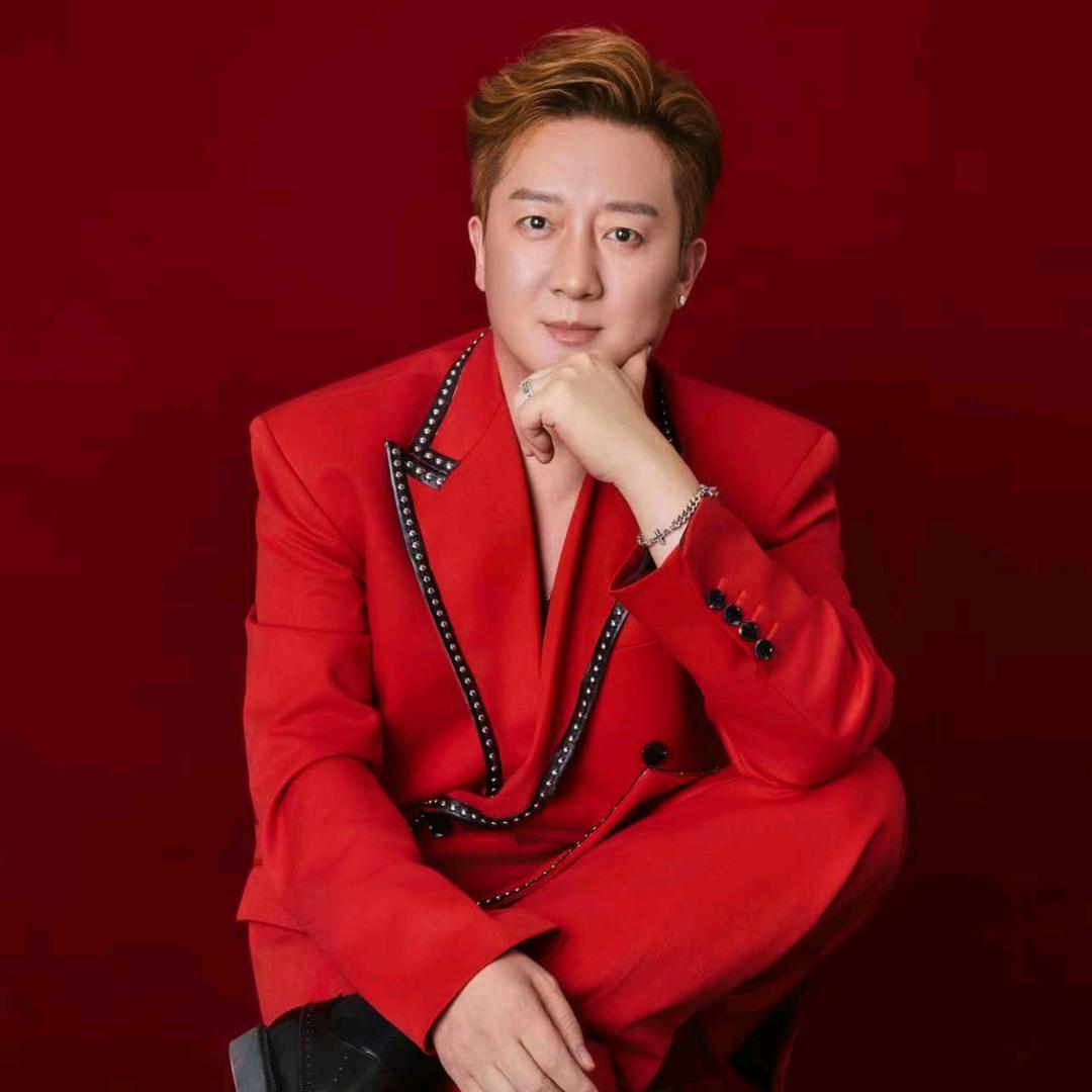 六哥轻奢（怒马）