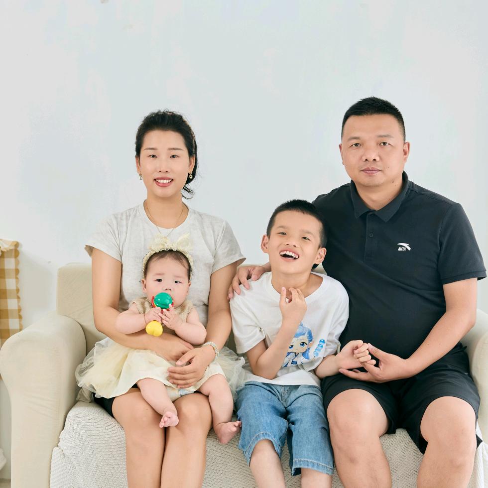 米丽带娃记