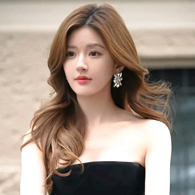 露思（分享好物）