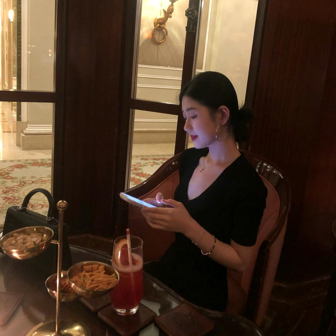 东莞市雯晴服装有限公司369专卖店